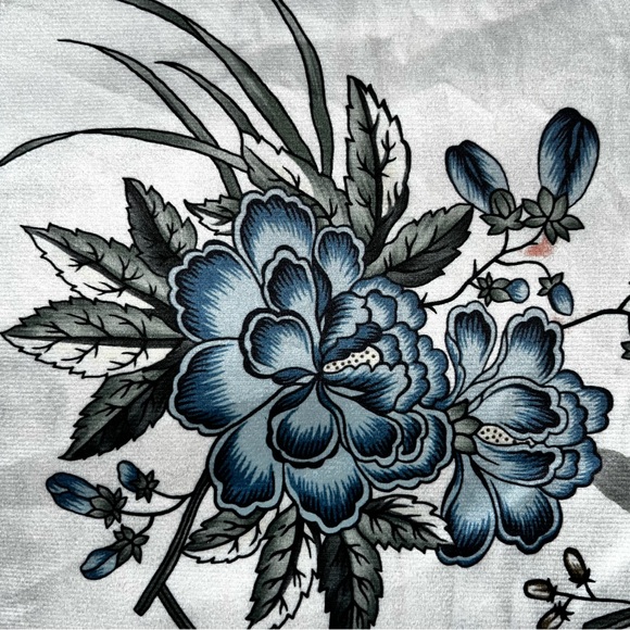 1-NWT CALLISTO HOME PEACOCK PRINT CURTAINS SET OF 2 PANELS SIZE 38”x 96” - Picture 12 of 16